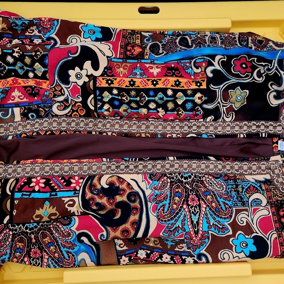 Joan Rivers, 2XL 3/4 sleeve, lined, glamours travel jacket. - Picture 5 of 16